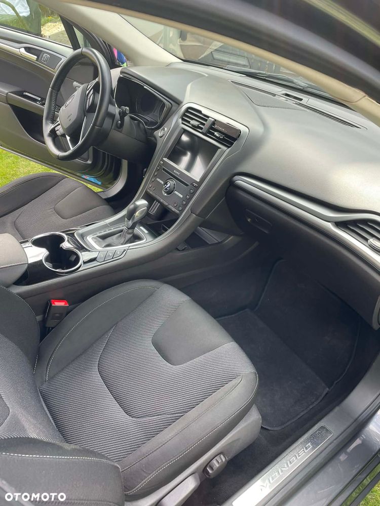 Ford Mondeo 2.0 EcoBoost Titanium - 12