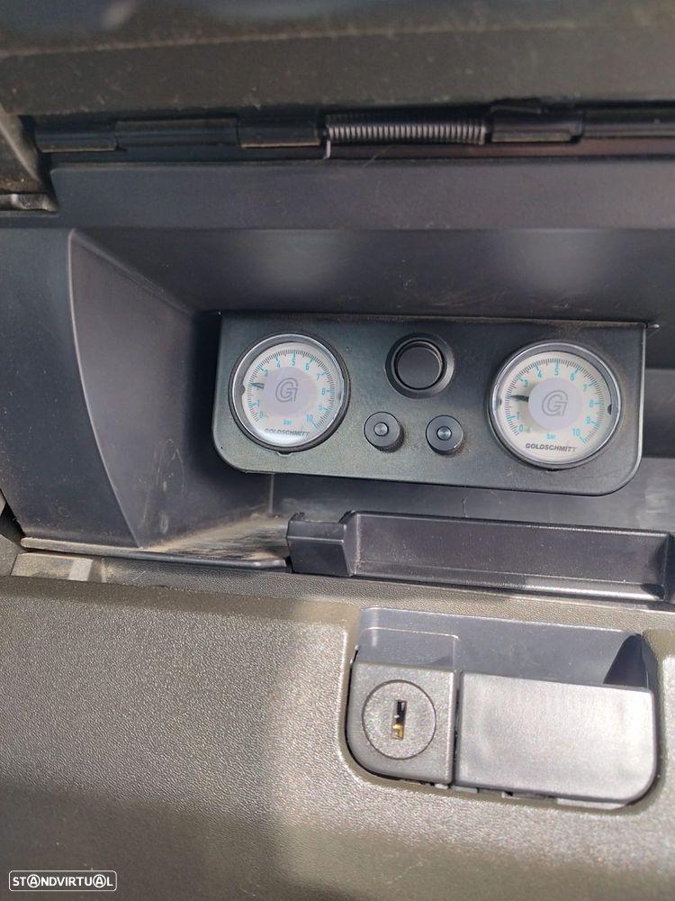 Nissan Navara 2.5 dCi CD XE P.Comfort 3.5T 4WD - 26