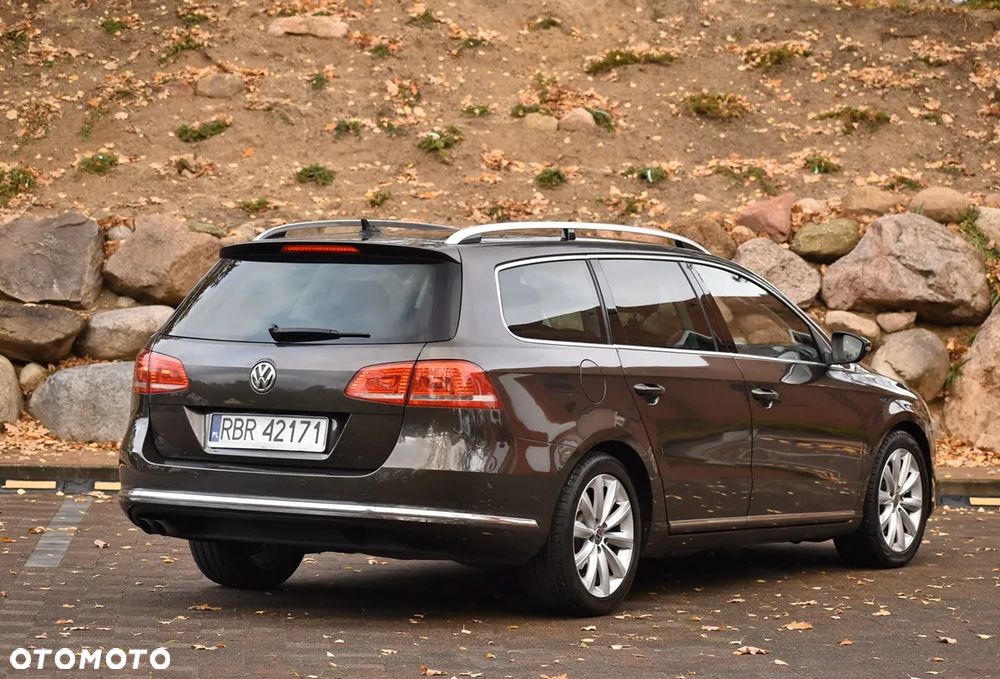 Volkswagen Passat 2.0 TDI Highline DSG - 6