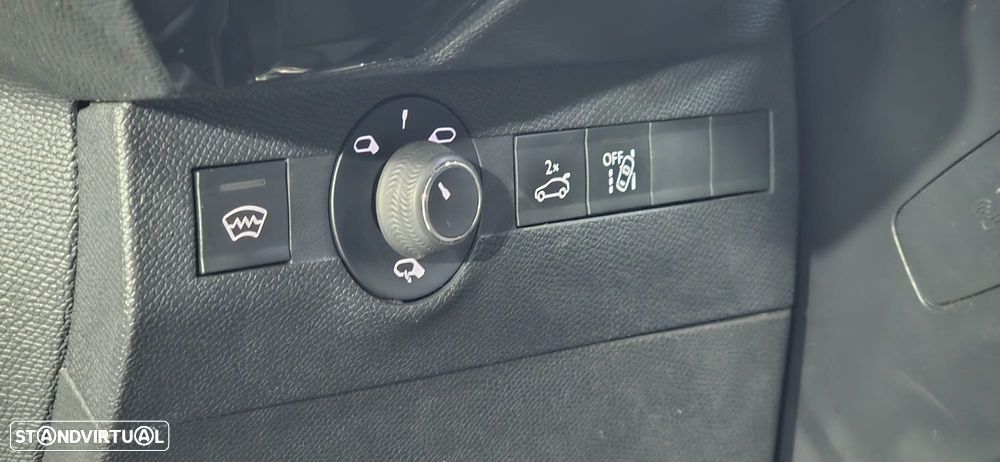 DS DS7 BlueHDI 130 Aut. Performance Line - 30