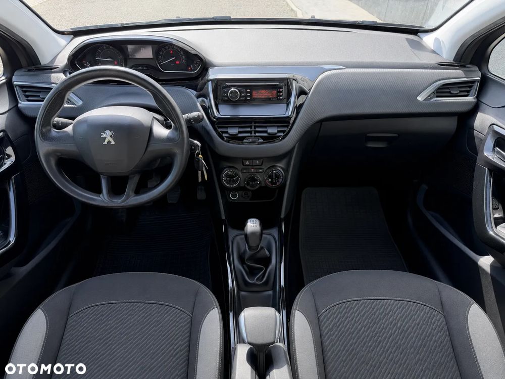 Peugeot 2008 1.2 VTi Allure - 7