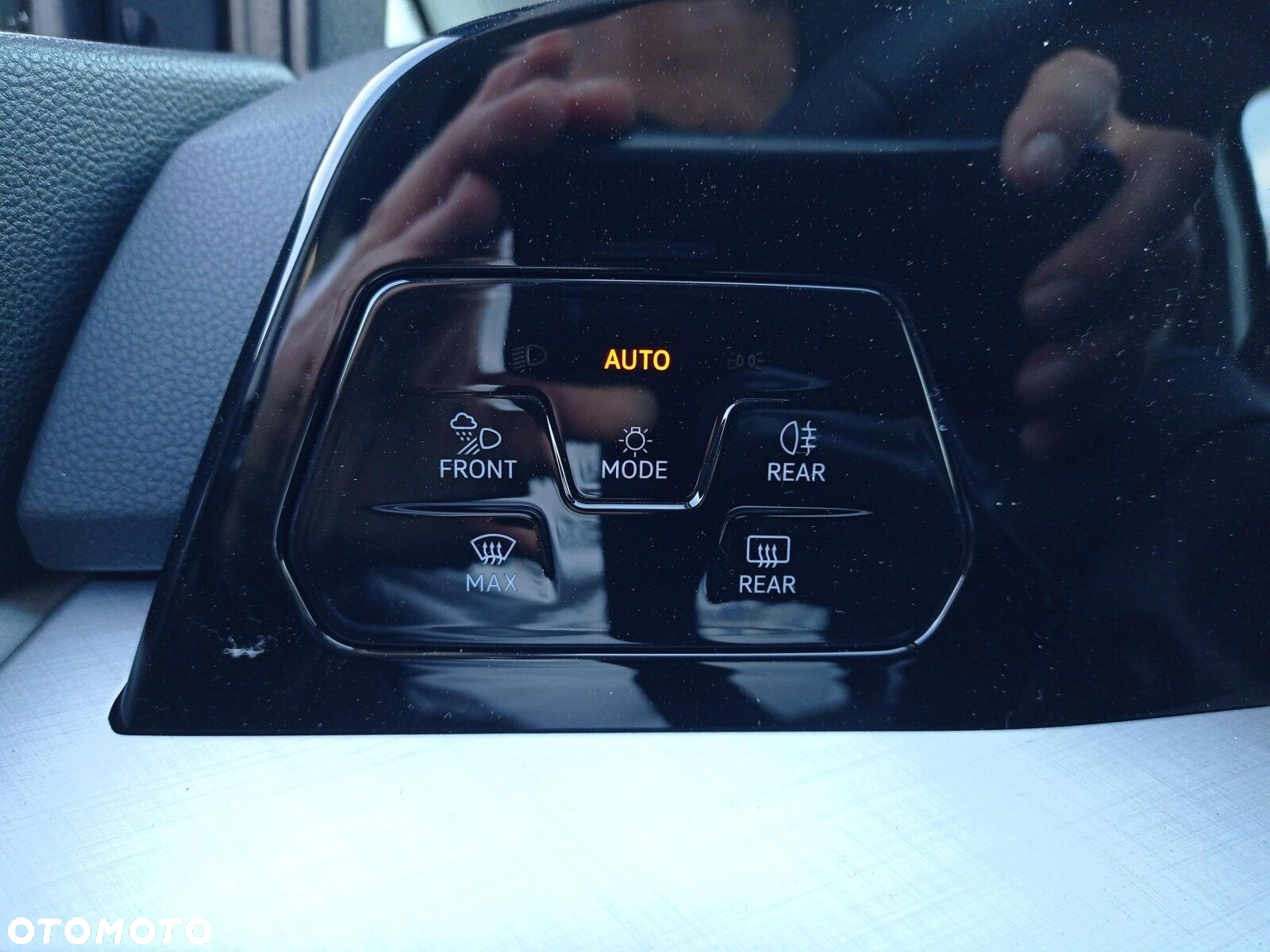 Volkswagen Golf VIII 1.5 TSI Life Plus - 24