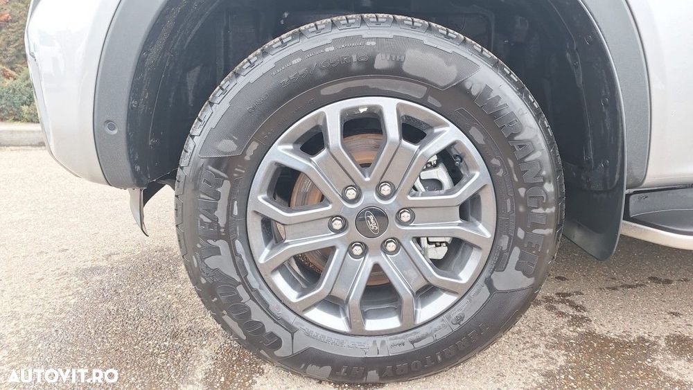 Ford Ranger 2.0 EcoBlue 213 CP 4x4 Cabina Dubla Wildtrack Aut. - 9