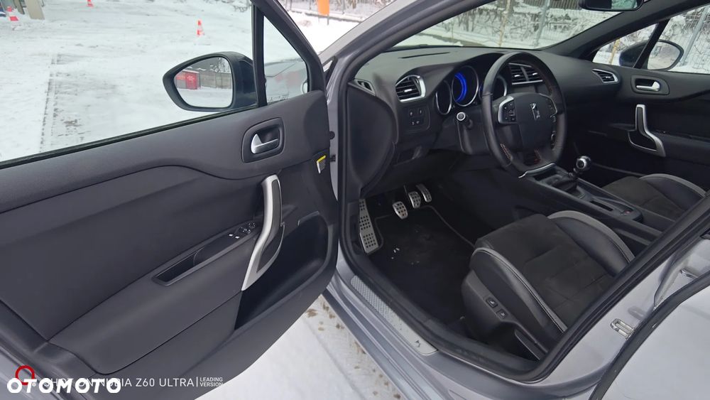 DS Automobiles DS 4 - 22