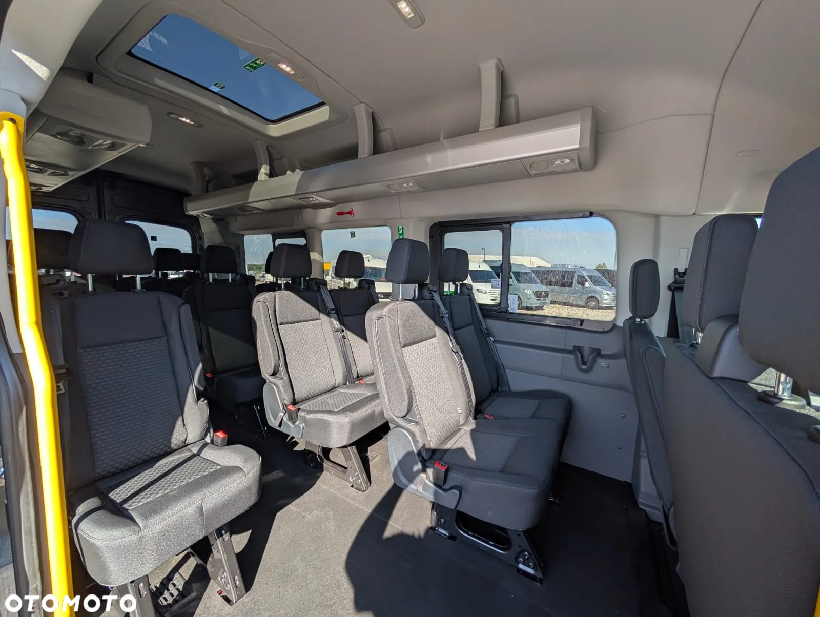 Ford Transit - 19
