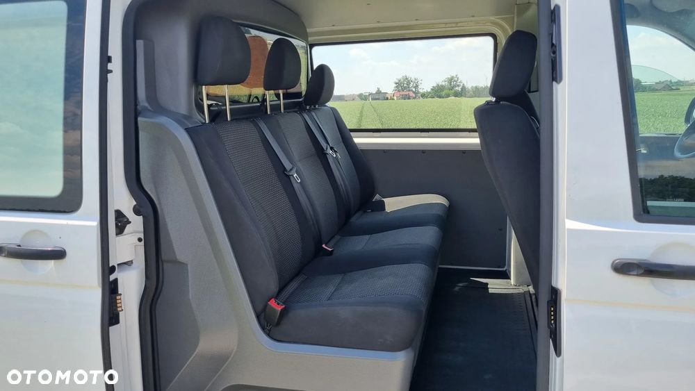 Volkswagen Transporter - 24