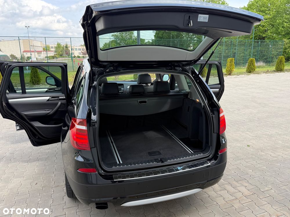 BMW X3 xDrive20d Blue Performance - 36