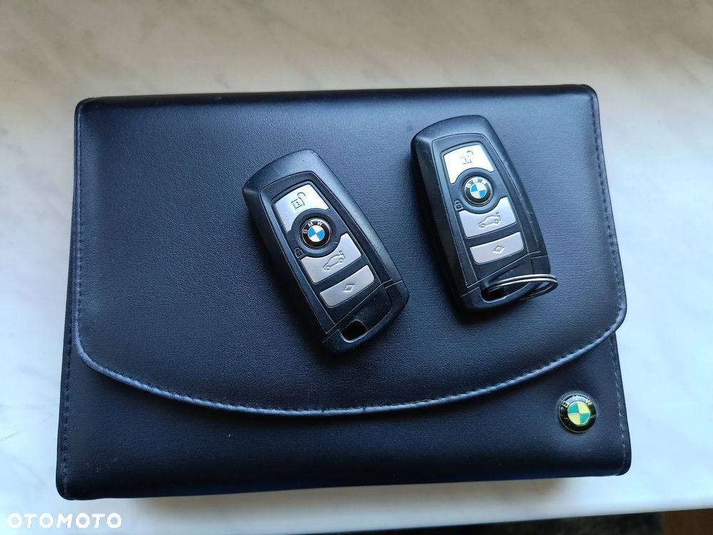 BMW Seria 5 - 25