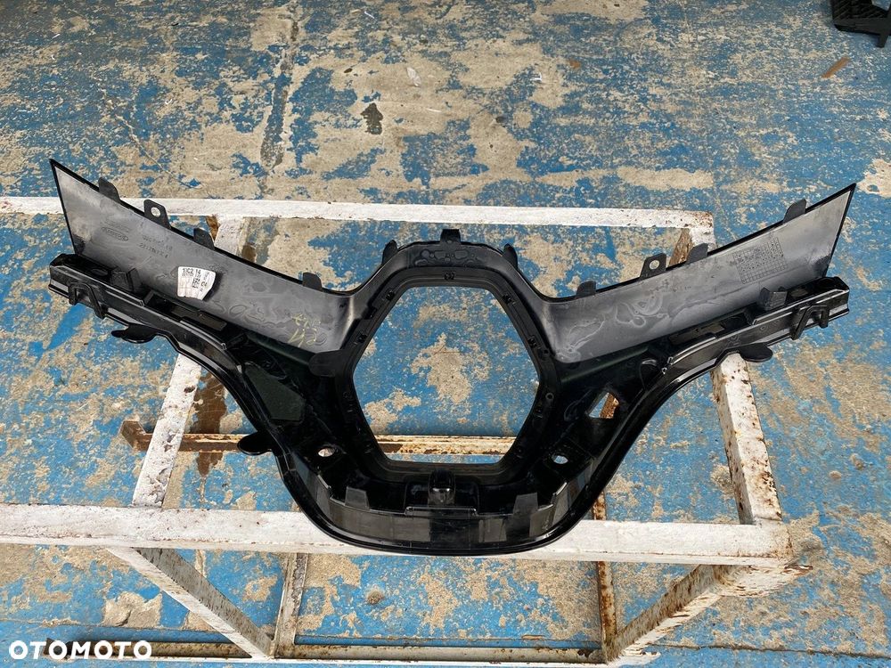 ATRAPA GRILL RENAULT ZOE II 620788533R - 3