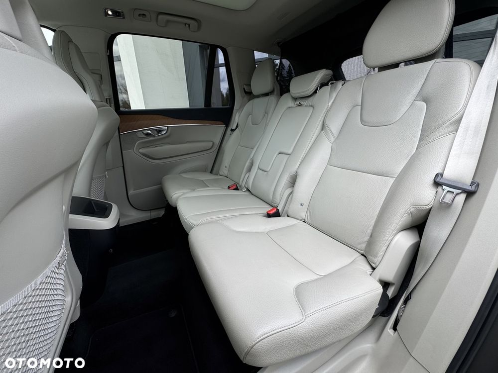 Volvo XC 90 B5 D AWD Momentum Pro - 14