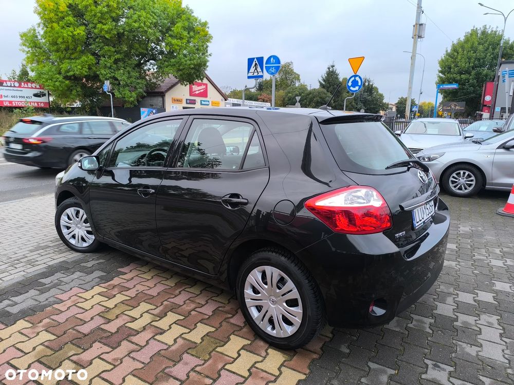 Toyota Auris 1.6 Sprint - 24