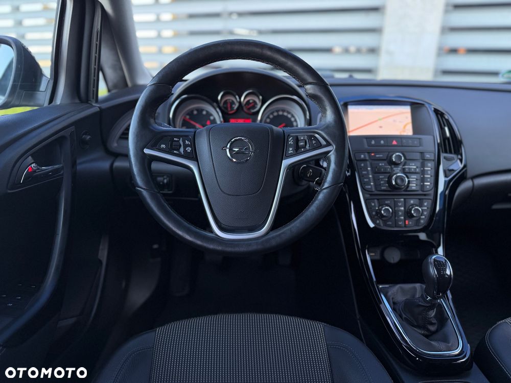 Opel Astra 1.6 CDTI Cosmo - 15