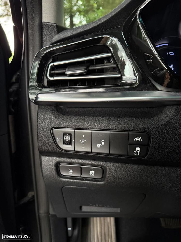 Kia e-Niro 64kWh - 23