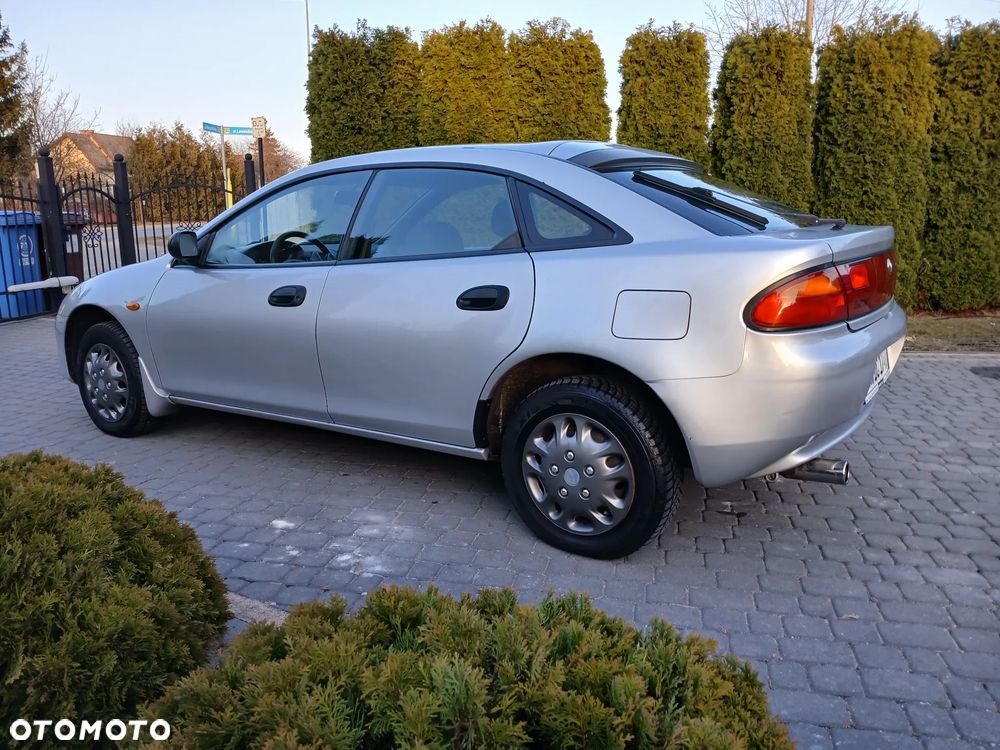 Mazda 323F 1.5 - 17