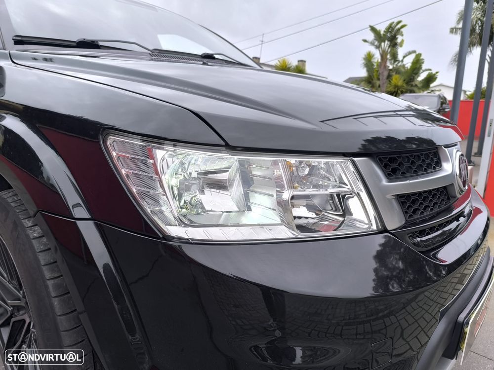 Fiat Freemont 2.0 M-Jet Urban - 16