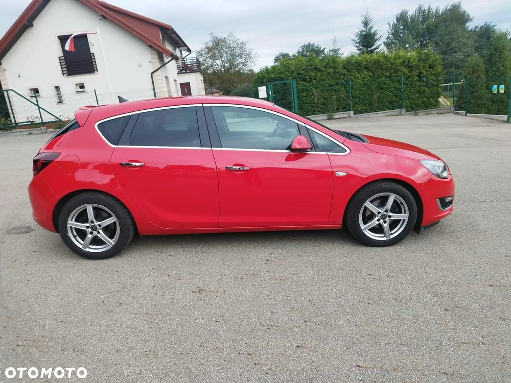 Opel Astra IV 1.6 T Executive - 21
