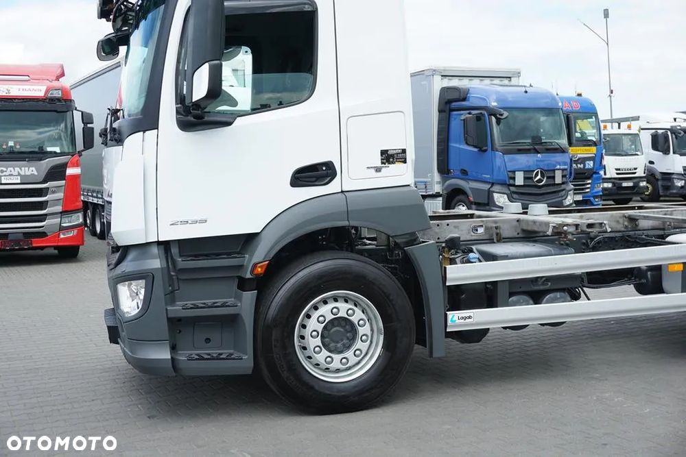 Mercedes-Benz / ANTOS / 2535 / ACC / E 6 / BDF + WINDA / 7.15 , 7.45, 7.82 M / OŚ SKRĘTNA - 18