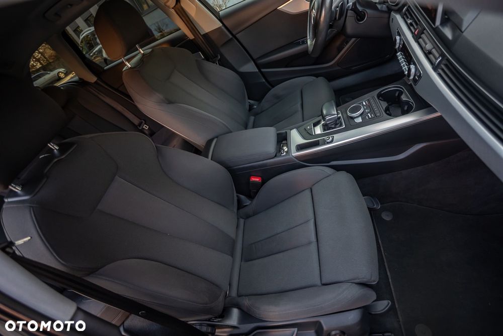 Audi A4 Avant 2.0 TDI S tronic - 19