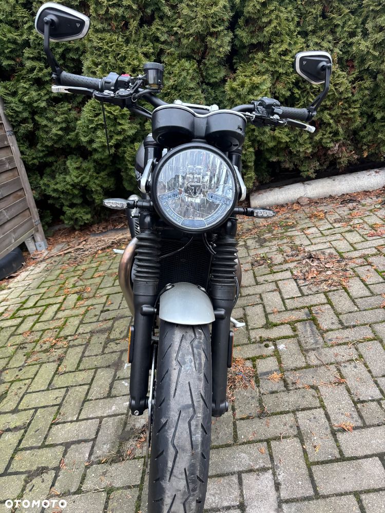 Triumph Speed Twin - 13
