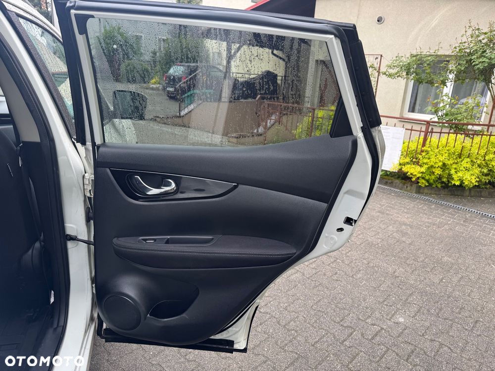 Nissan Qashqai 1.2 DIG-T Visia - 18