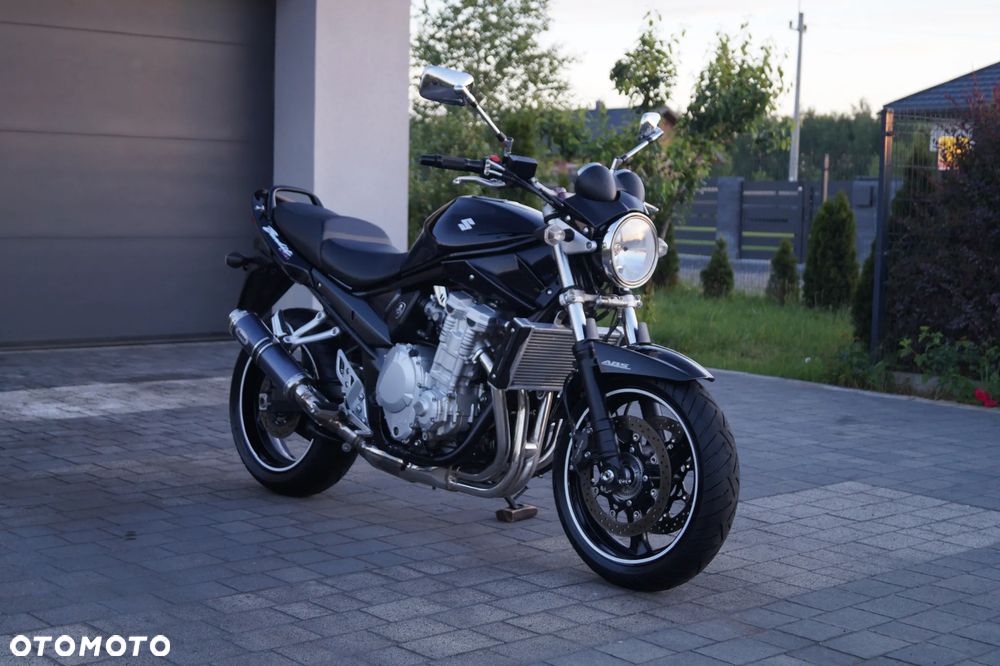 Suzuki Bandit - 10