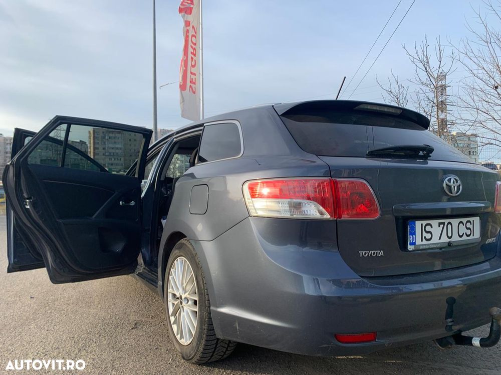 TOYOTA Avensis 2009 — imagine 4