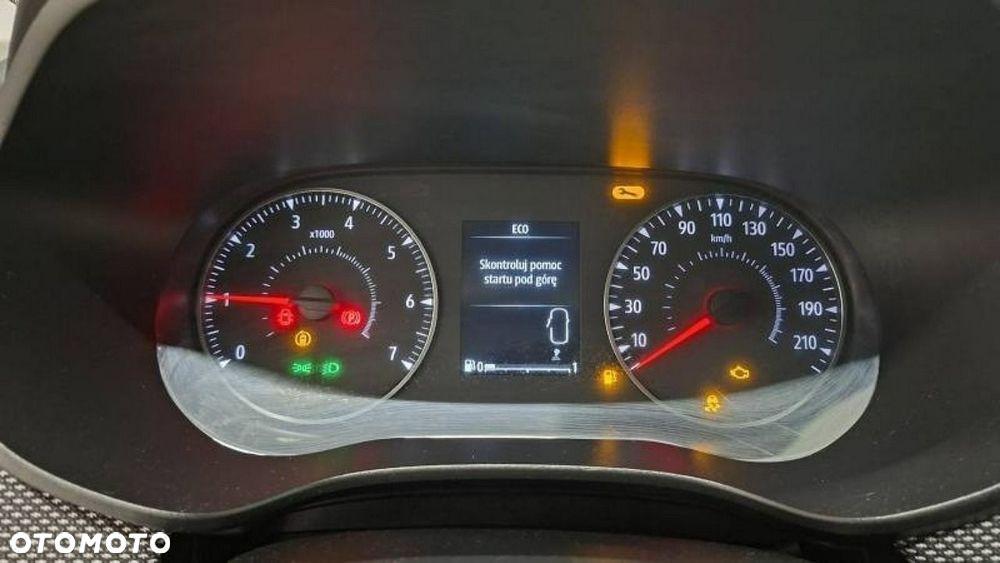 Dacia Sandero - 10