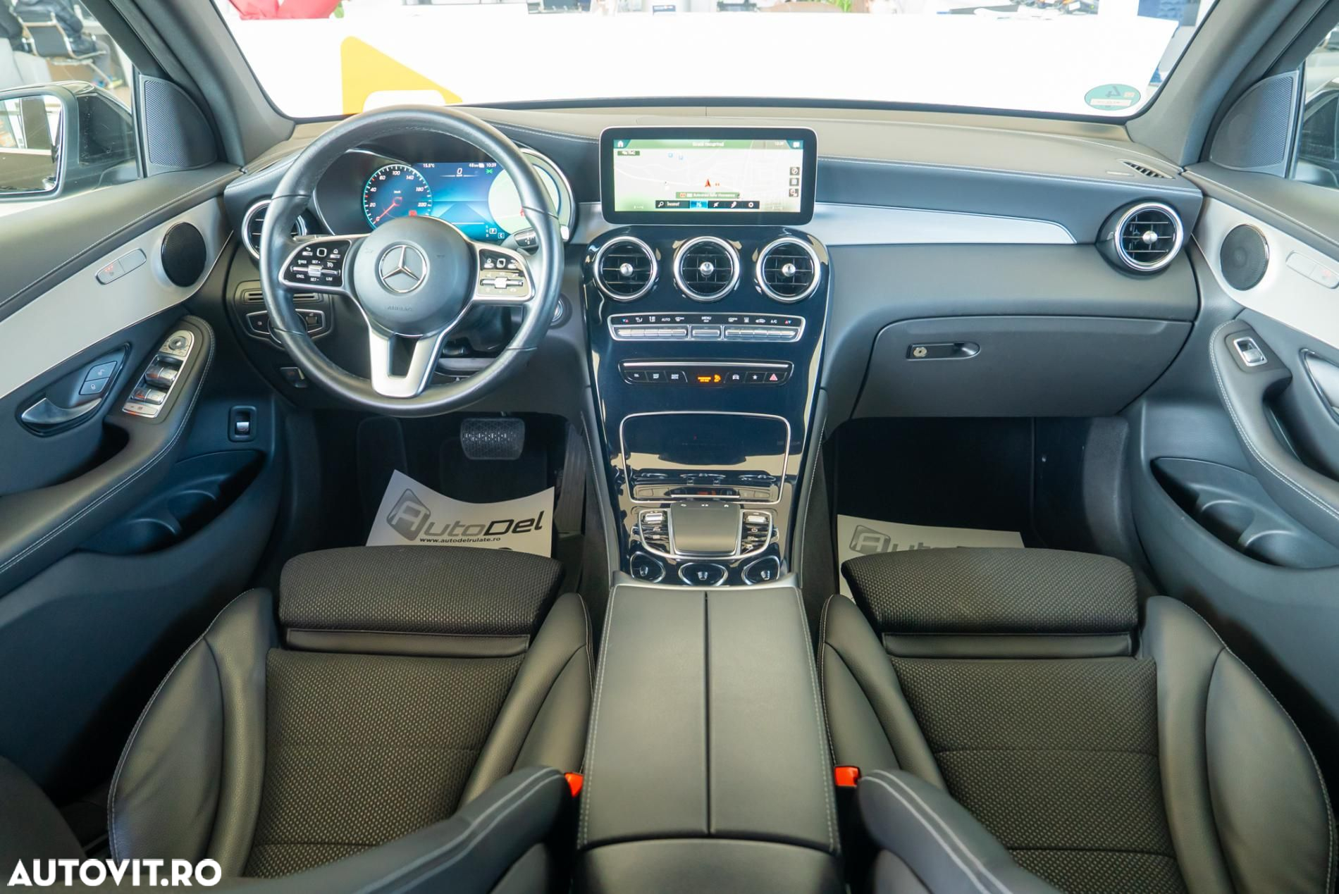 Mercedes-Benz GLC 300 e 4Matic 9G-TRONIC - 7