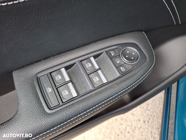 Renault Arkana E-TECH 145 INTENS - 28