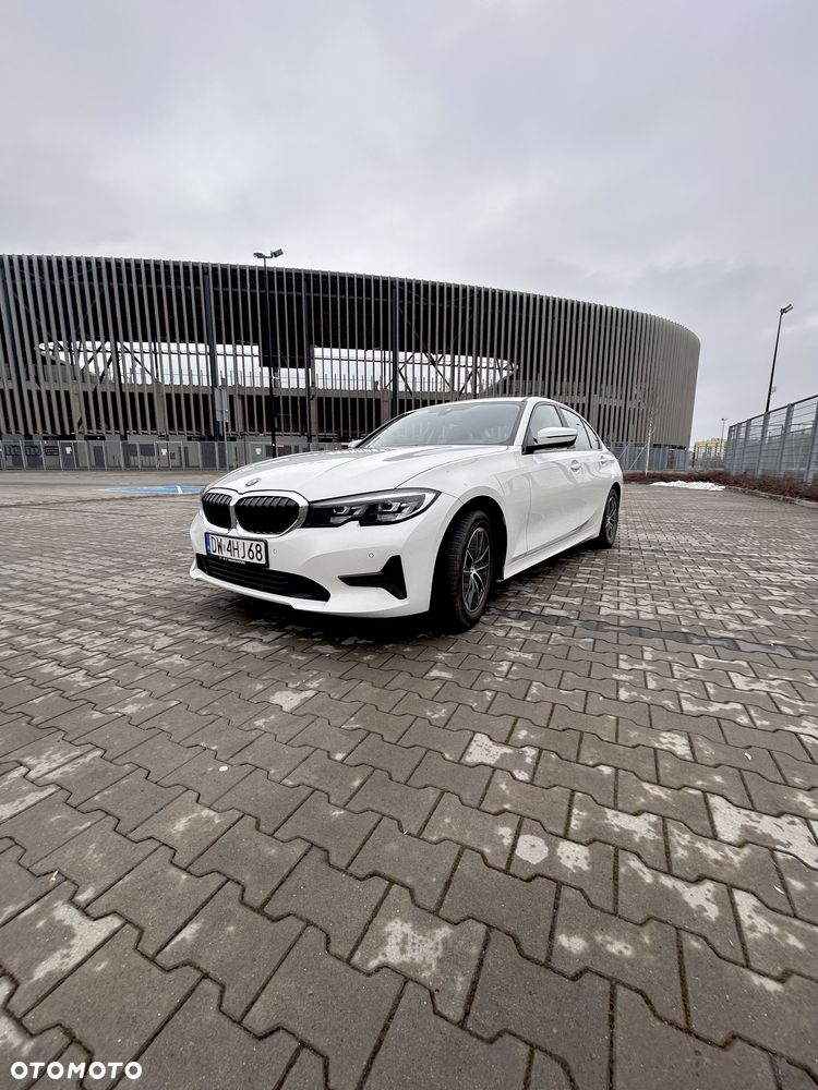 BMW Seria 3 318i - 2