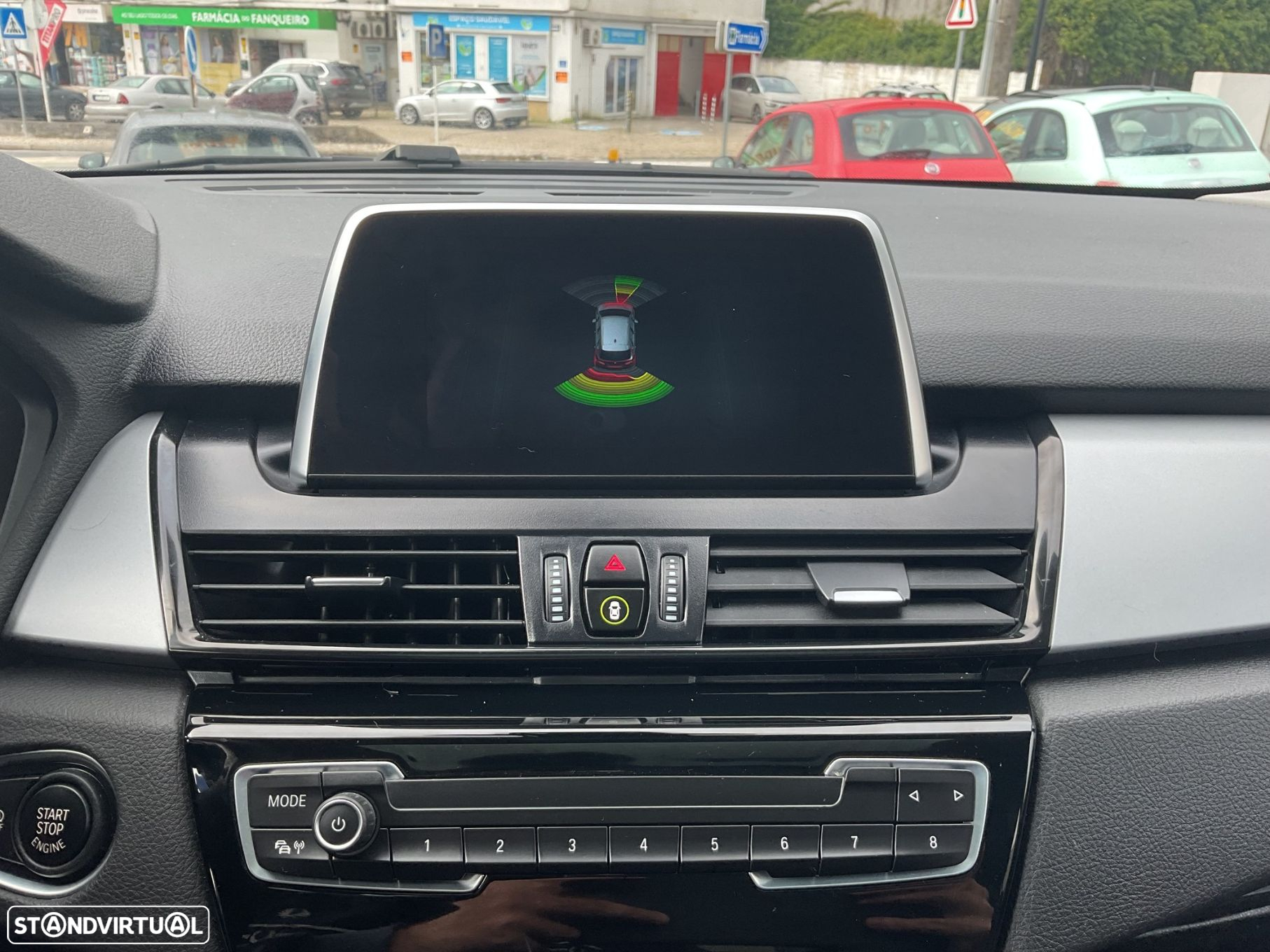 BMW 216 Active Tourer d Advantage - 25