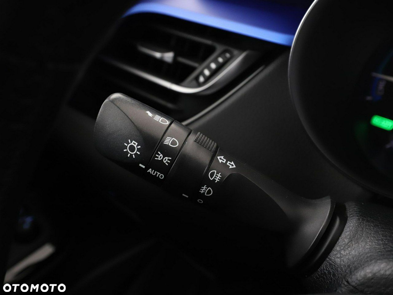 Toyota C-HR 1.8 Hybrid Dynamic - 35