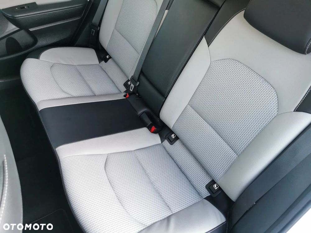 Kia Ceed 1.4 T-GDI OPF Spirit - 17