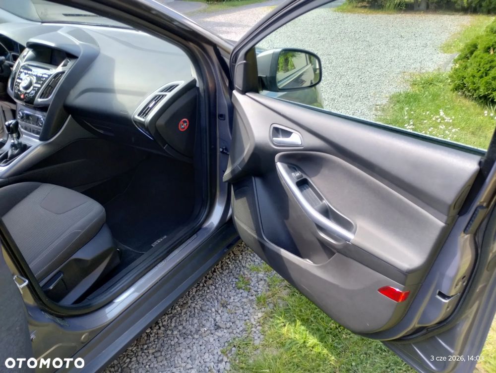 Ford Focus 1.6 TDCi ECOnetic 99g Start-Stopp-System Titanium - 29