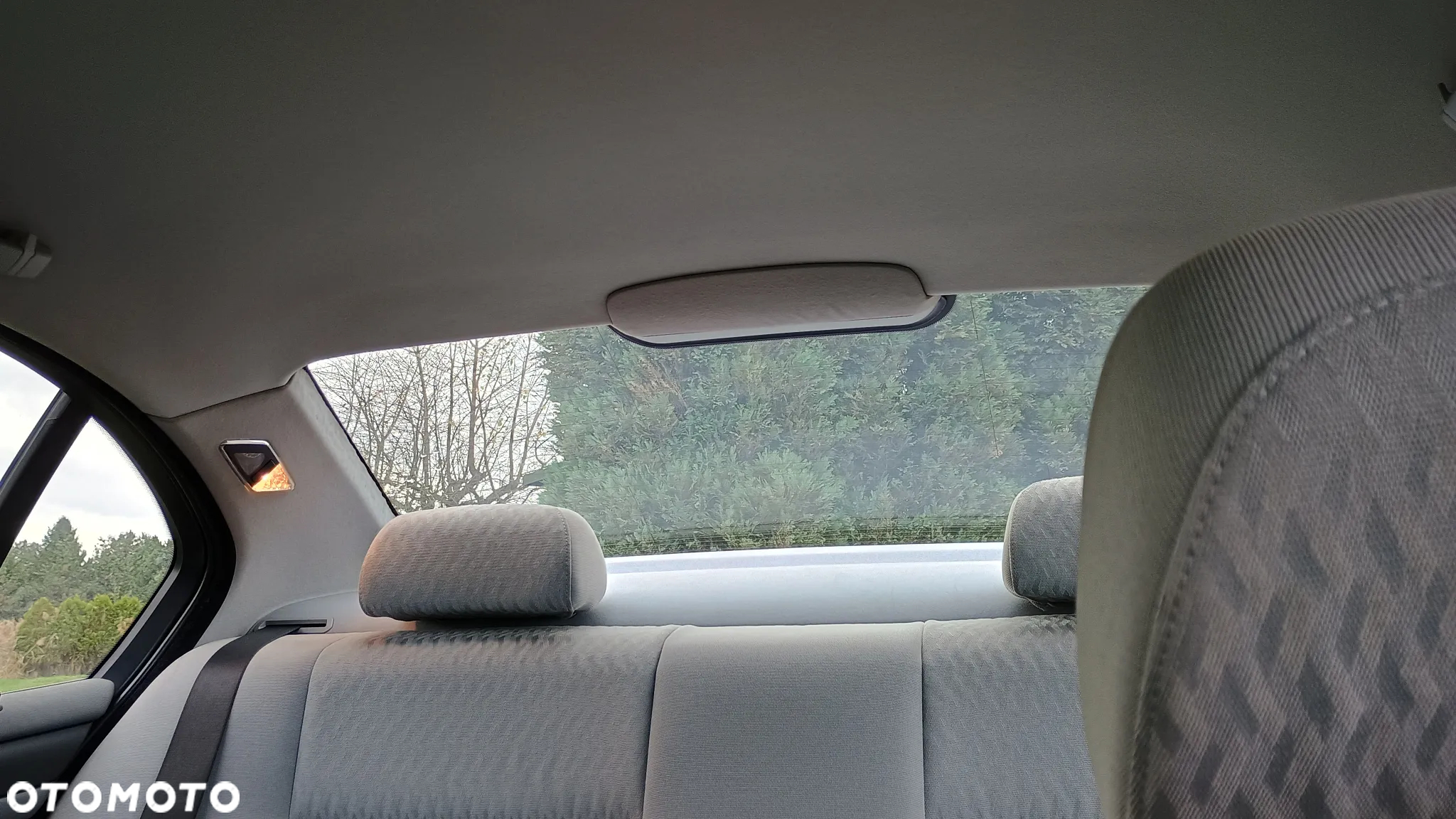 BMW Seria 3 316i - 8