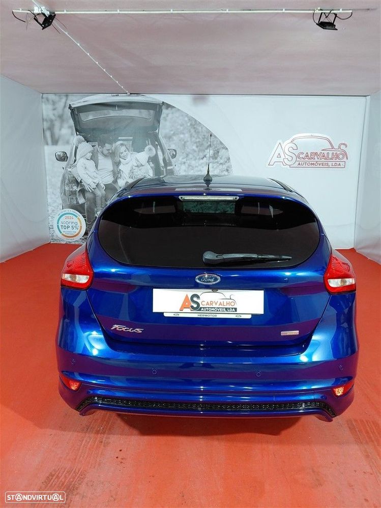 Ford Focus 1.0 EcoBoost ST-Line - 6