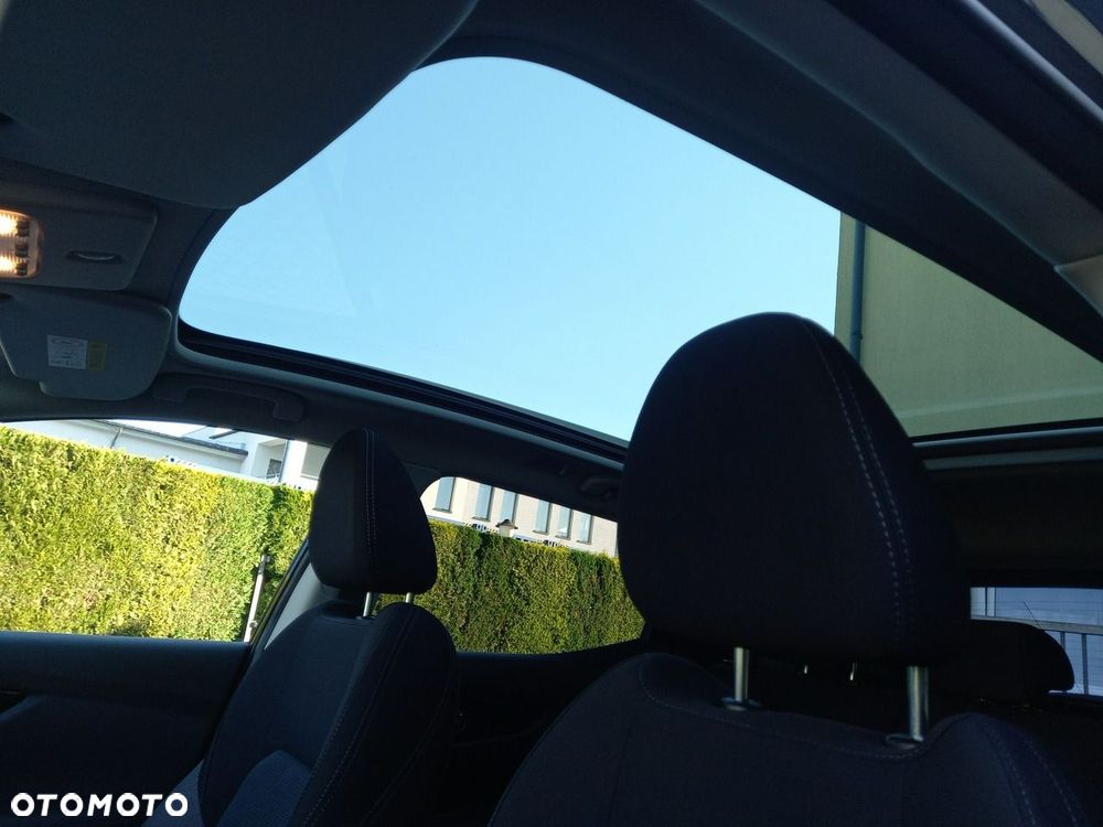 Nissan Qashqai 1.3 DIG-T N-Motion - 26