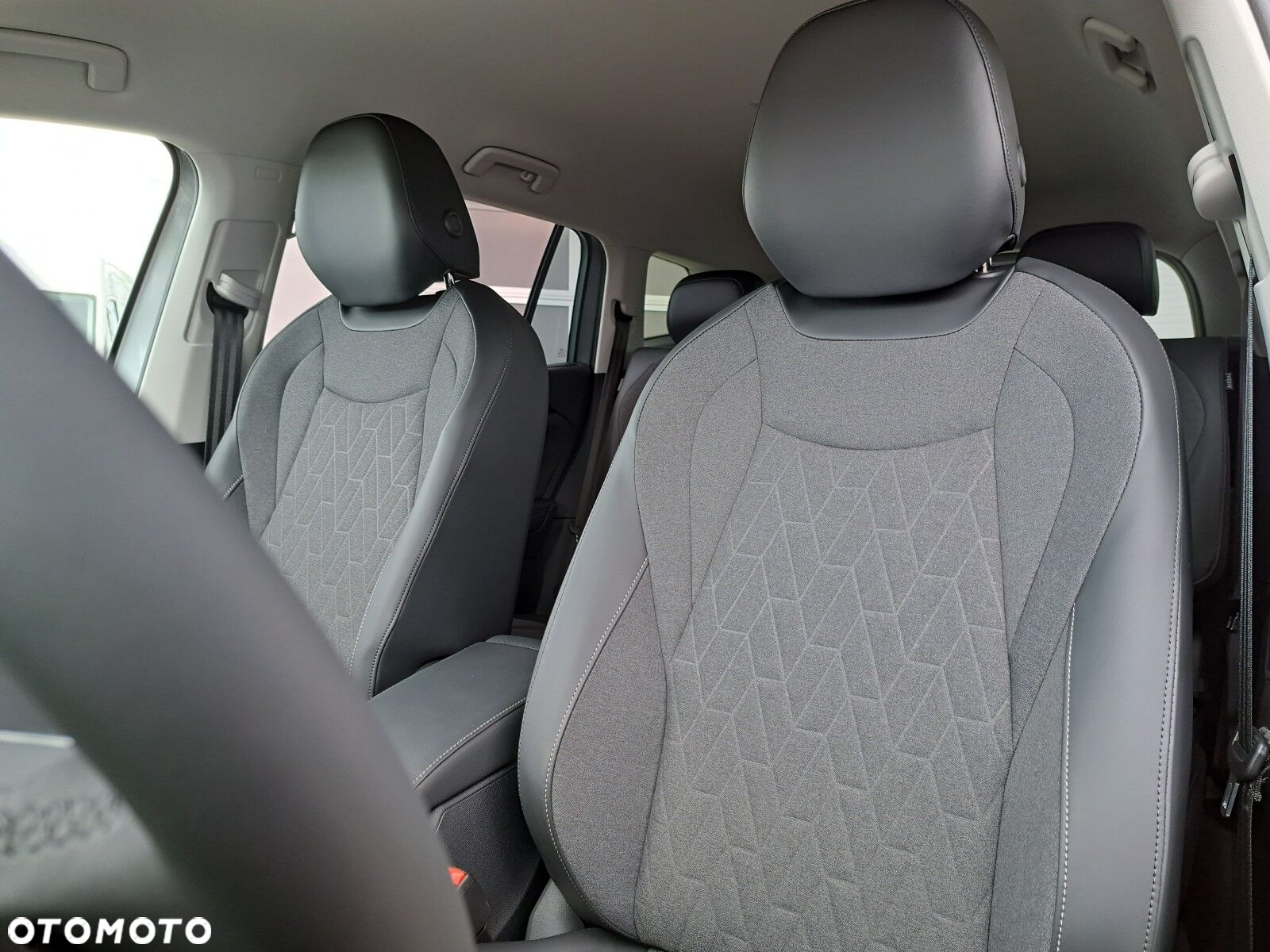 Volkswagen Tayron 2.0 TSI Life Plus DSG - 21