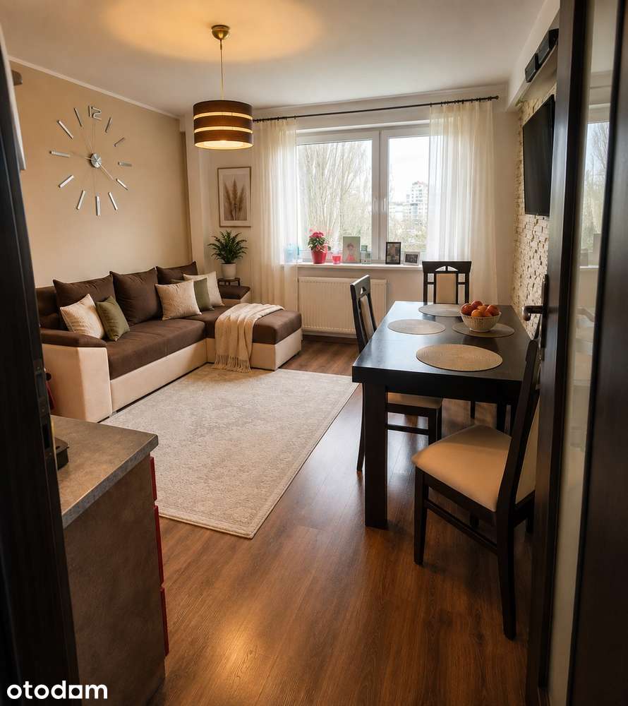 Mieszkanie przy plaży w Brzeźnie | 4 pokoje | Balkon | 2 piwnice