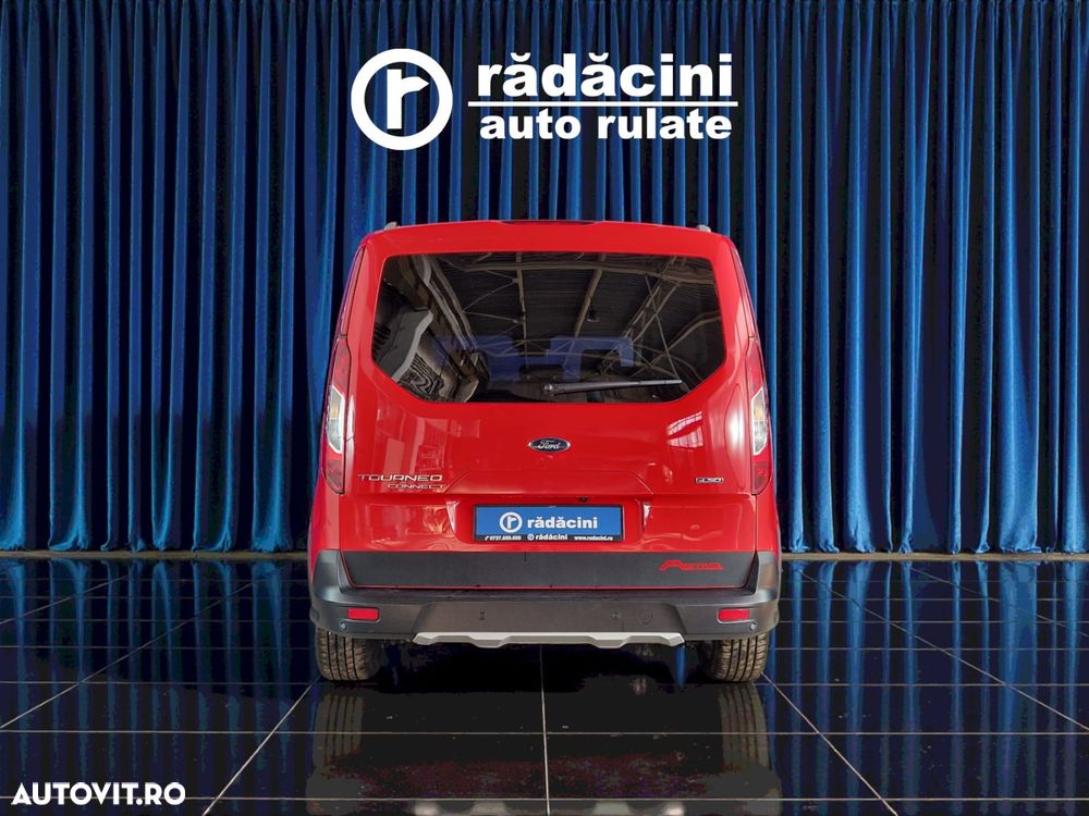 Ford Tourneo Connect - 8