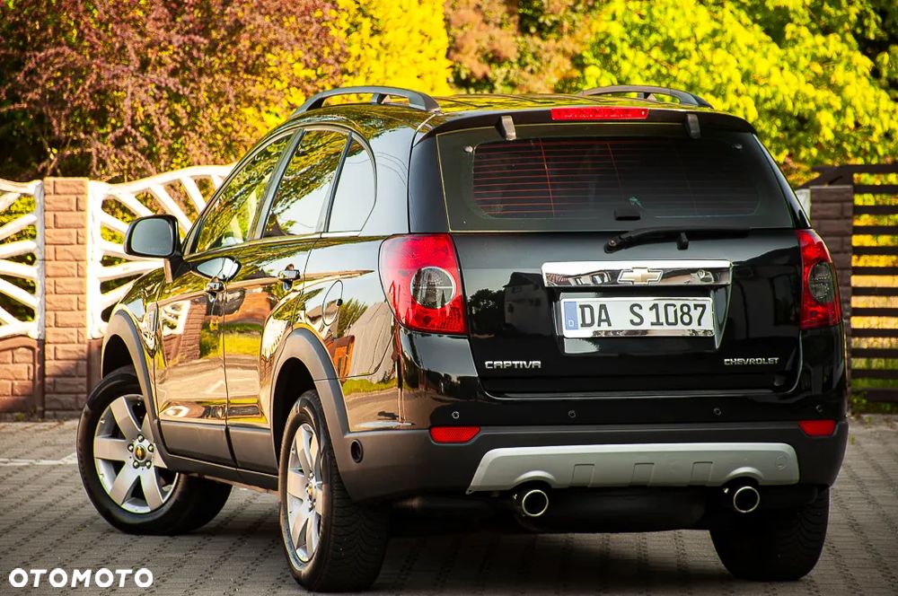 Chevrolet Captiva 2.4 2WD 7 Sitzer LS Family Edition - 20