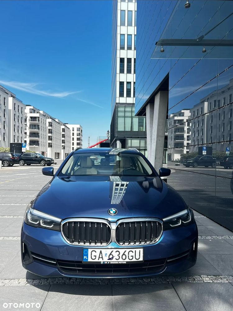 BMW Seria 5 520d xDrive Luxury Line sport - 22