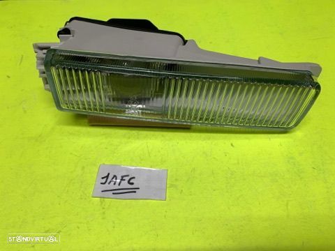 Farol de nevoeiro Audi 80 tdi 92 -- (Novo) - 1