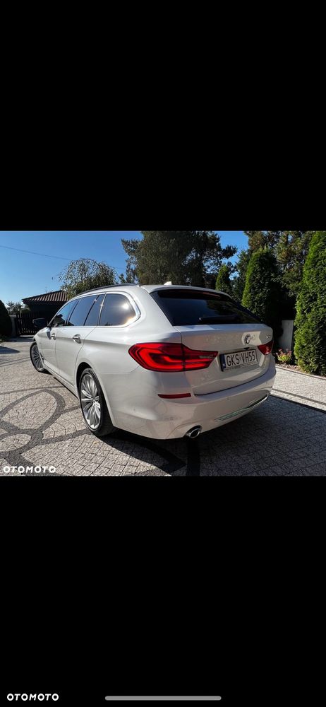 BMW Seria 5 520d Luxury Line - 2