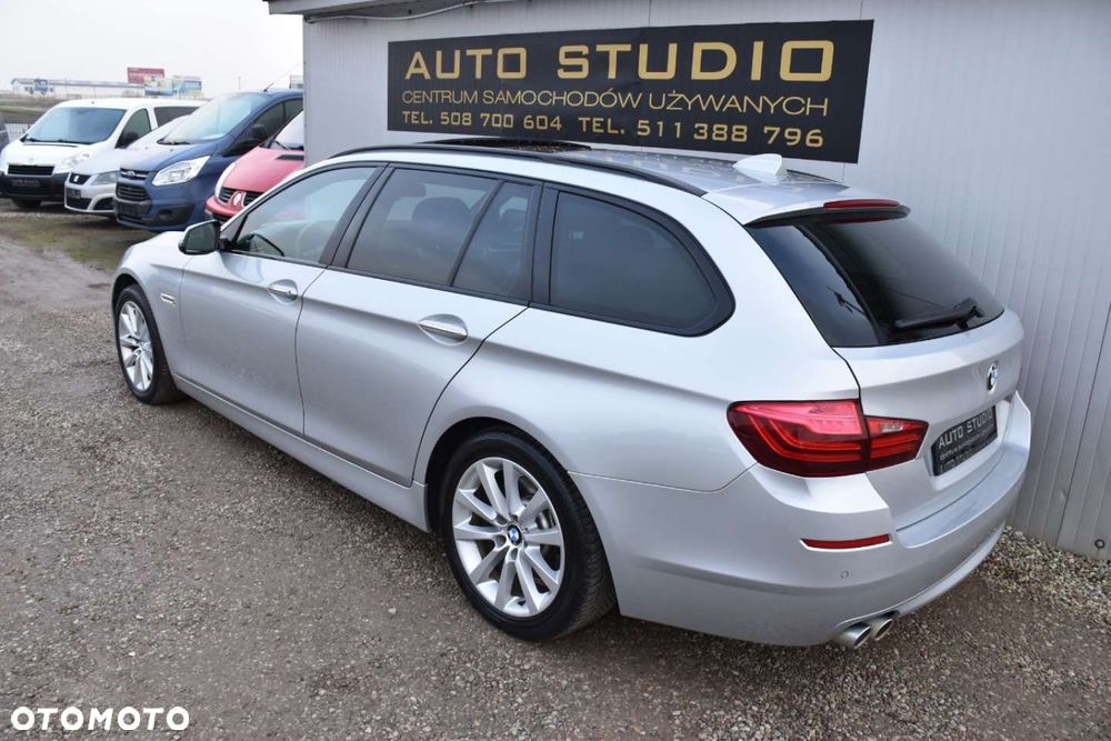 BMW Seria 5 520d xDrive - 4
