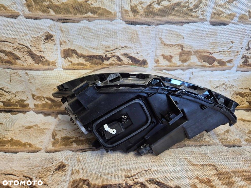 Reflektor Przód strona prawa Mercedes-Benz A W176 LED PERFORMANCE - 5