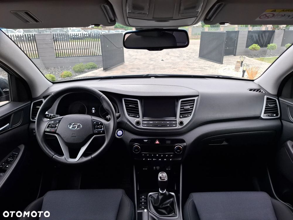 Hyundai Tucson blue 1.7 CRDi 2WD Advantage - 21