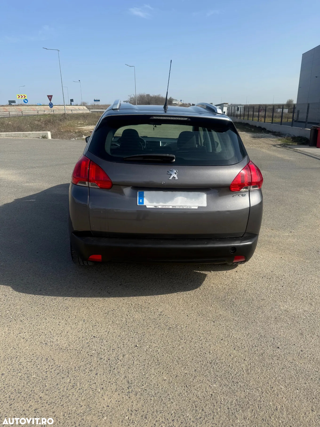 Peugeot 2008 PureTech 82 Active - 7
