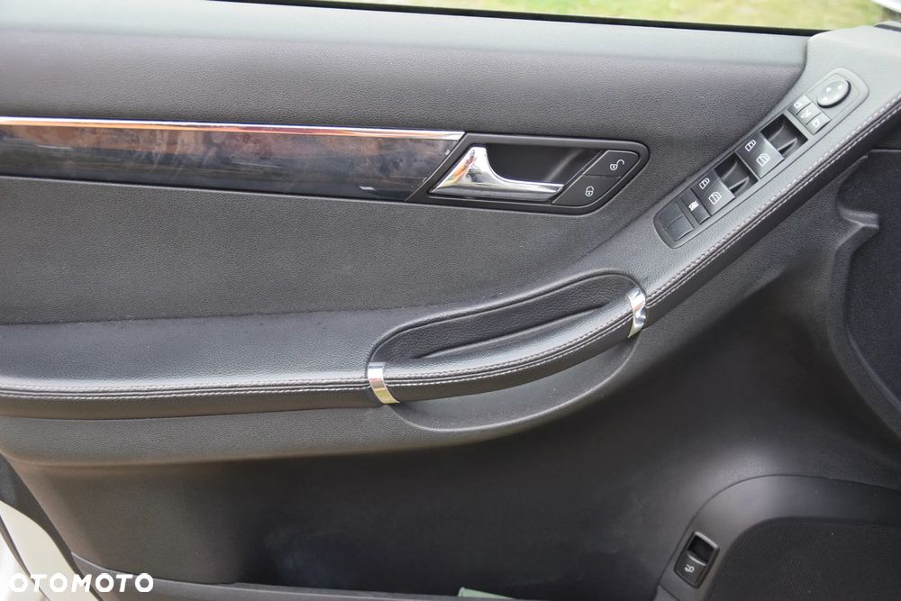 Mercedes-Benz Klasa R 320 CDI 4-Matic - 8