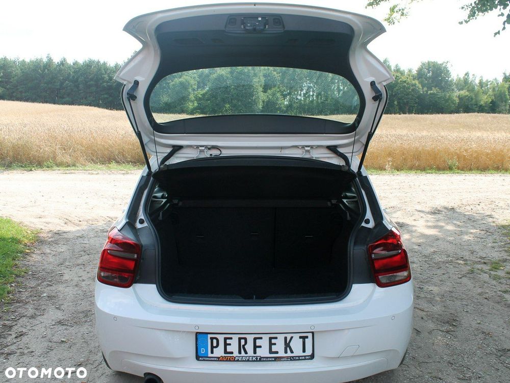 BMW Seria 1 - 25